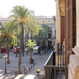 ** Pensión Villanueva España